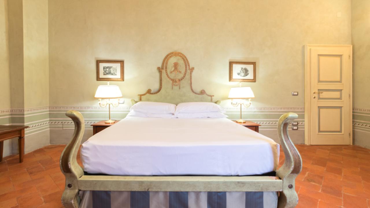 Badia Di Campoleone Villa Arezzo Room photo