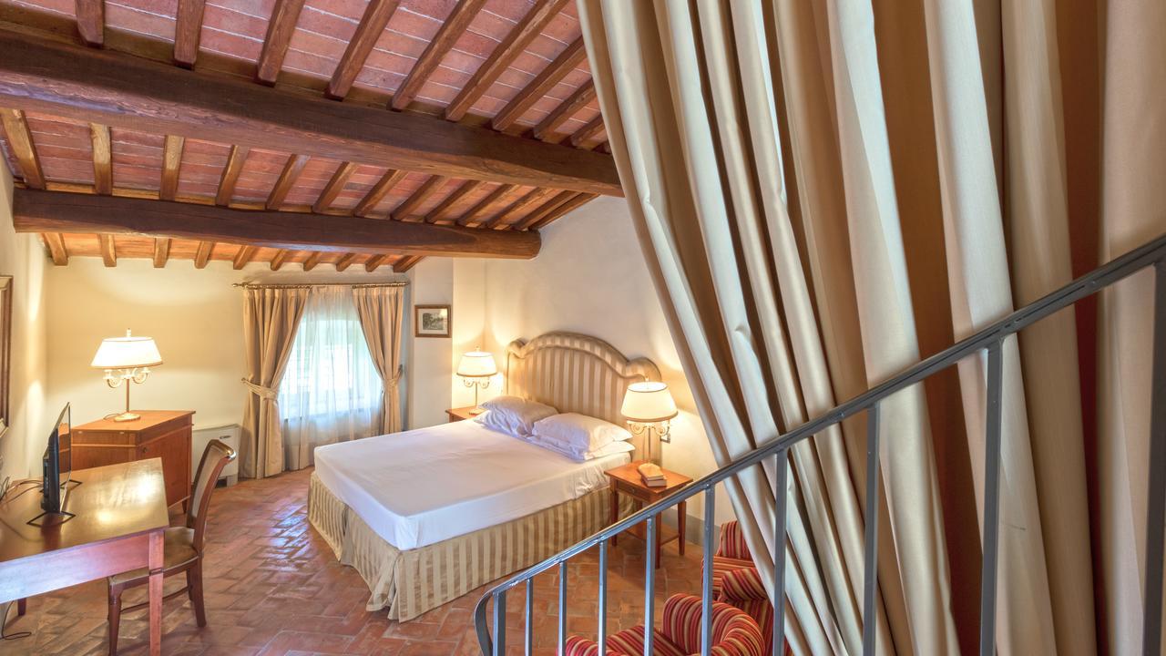 Badia Di Campoleone Villa Arezzo Room photo